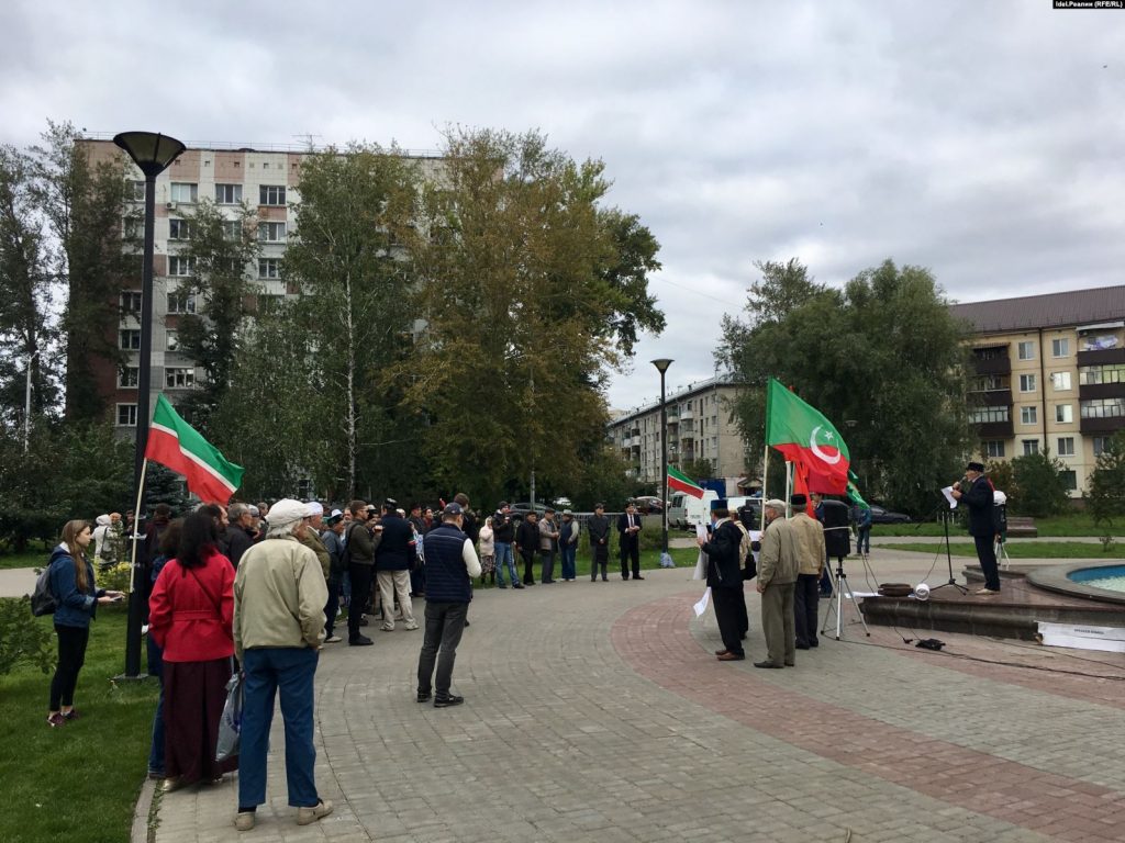 Митинг в Казани в честь принятия декларации о суверенитете. 2019 г.