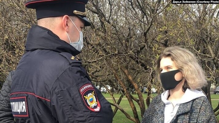 Ингерманландия: полицейские задержали несовершеннолетнюю активистку Дарью Хейкинен