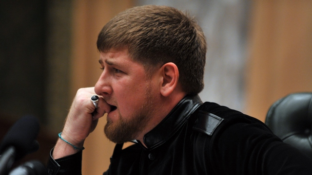 Os soldados de Kadyrov dizem que participariam da guerra santa Jihad se não fossem os obstáculos repentinos na fronteira, portanto só vão à Ucrânia