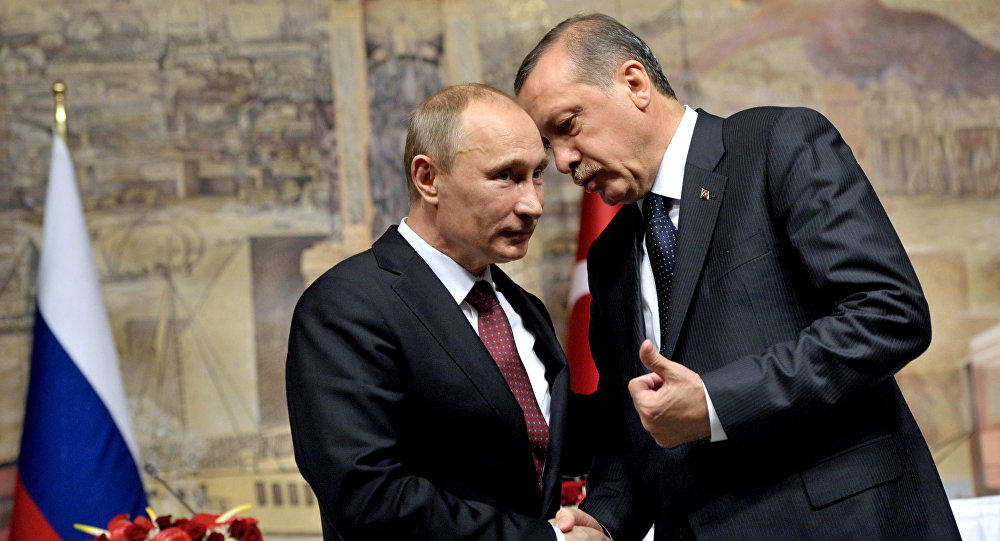 Турецький ніж знову мітить у російську спину