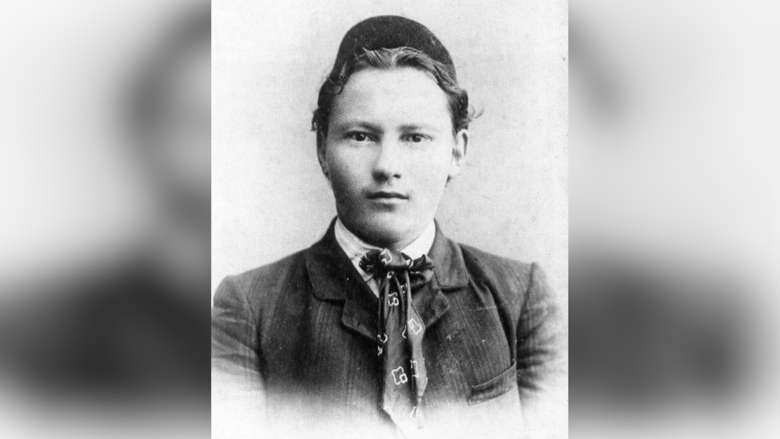 Тукай жив: как память о поэте разрушает имперские мифы
